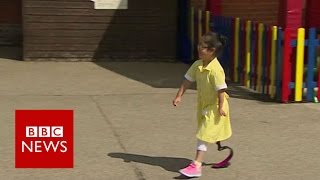 Amazing reaction to Anu's new blade - BBC News