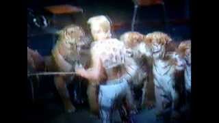 Gunther Gebel Williams - My Father the Circus King pt.1