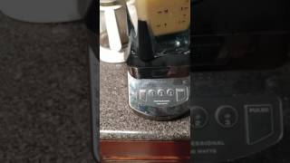 Power button blinking on my Ninja Professional Blender