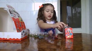 Маша и Медведь и Василиса с Папой готовят пока Мама спит)