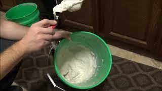 How to mix Mapei Keracolor U Unsanded Grout To Proper Consistency / Thickness