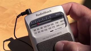 Radioshack 12- 930 AM FM pocket radio