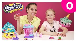 Shopkins в Парижском кафе. Готовим пирожные Play Doh вместе с Шопкинс