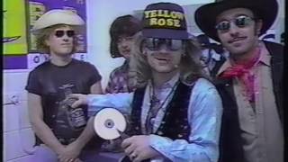 U2/Dalton Brothers accept 1989 New Music Awards
