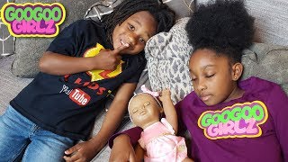 Goo Goo Girl Can’t Sleep! (Learn to Be Considerate with Goo Goo Girlz Pretend Play Skit)