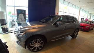 Смотрим Volvo XC60 и Volvo XC60 2018 года - запредельно аскетично в салоне и эмоции на нуле
