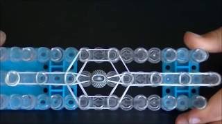 Как сделать колечко из резинок и пуговицы. Rainbow loom bands - button ring