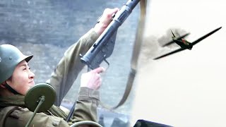 日軍仗著有坦克飛機侵略中國城，不料共軍有傳奇女狙擊手，輕鬆擊落飛機！