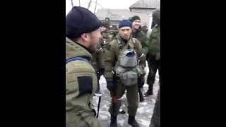 Ополченцы наловили пленных бойцов ВСУ, и захватили технику. Дебальцево