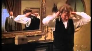 Roger Moore  Sherlock Holmes en Nueva York 1976