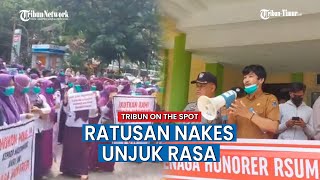 Ratusan Tenaga Kesehatan Unjuk Rasa di Depan Rumah Sakit Umum Massenrempulu Enrekang