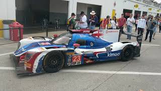 [Rolex 24 Daytona 2018] Fernando Alonso coming into the garage.