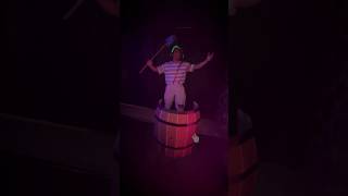 CALIFICANDO LOS DISFRACES DE HALLOWEEN DE MIS AMIGOS !!