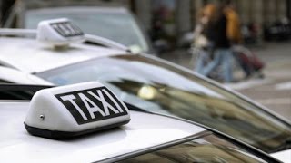 Taxi test: Toyota Auris, la prova di lunga durata