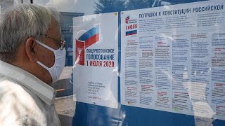 Жара не помеха: как в Таджикистане россияне голосуют по поправкам