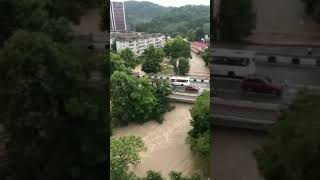 2 minutes ago! A terrible flood hit Russia! natural disasters caught on camera. Mother Nature Angry