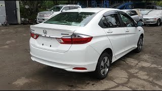 Её забрали сразу, это капец гибрид Honda Grace