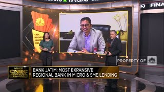 Bank Jatim Raih "Most Expansive Regional Bank in Micro & SME Lending"