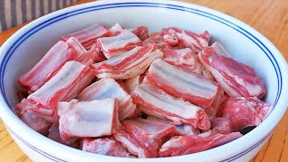 【小穎美食】排骨不紅燒了，教你一個新吃法，簡單又好吃，出鍋太香了