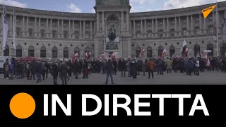 #Vienna: protesta contro l'obbligo vaccinale e le restrizioni anti-Covid