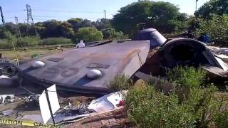 UFO giống Đĩa Bay bị rơi xuống trái đất và được phát hiện tại Nam Phi