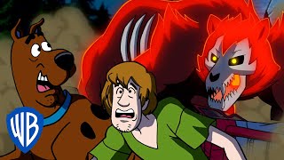 Scooby-Doo! en Français | Dans la tanière de l’ours fantôme ! Avec John Cena