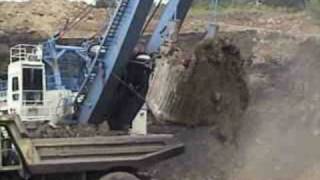 H Q  SHOVEL VIDEO