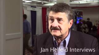 Michael Medved and Jan debate the Iraq war