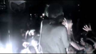 Crystal Castles - Crimewave (Official video)