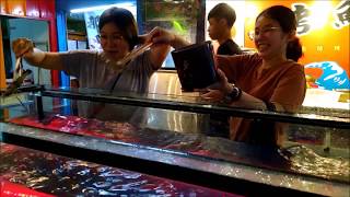 taiwan food-Giant river shrimp and Oyster all you can eat