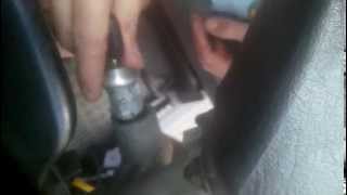 HowTo - Снятие личины замка зажигания Ford Transit Mk4/5