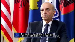 Intervistë me Isa Mustafën