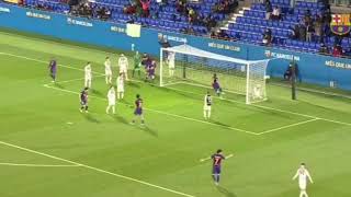 Gol de Ronald Araujo con el Barcelona B