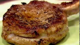 Pork Chops with Apple & Whiskey Sauce