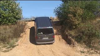 VW T5 PanAmericana offroad in Steinbourg