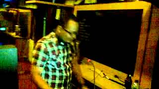 DJ AGUNG@ electro.2012 Auto Bridal Club"
