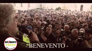Intervallo Tsunami Tour - Movimento 5 Stelle