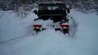 Landrover snow fun