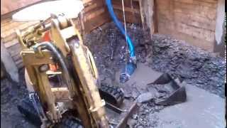 mini excavator / yanmar vio20