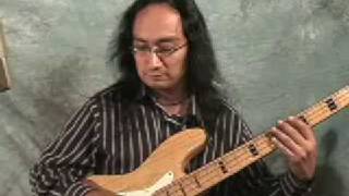 Bass In 60 Seconds : Think Like a Drummer