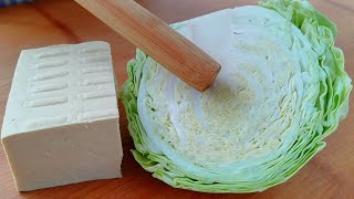【小穎美食】包菜別直接炒著吃，加一塊豆腐，比吃肉還香，上桌連湯汁都不剩！