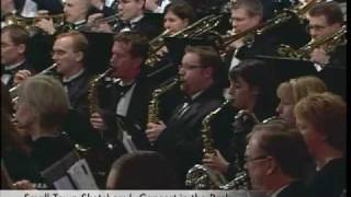 Minnesota Symphonic Winds: Small Town Sketches: I. Concert in the Park
