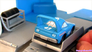 Cars Dinoco Garage playset Mini Adventures Dinoco The King Racer Pixar Disney Mattel
