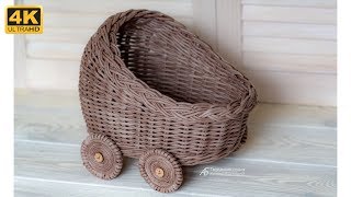 Коляска или колыбель из бумажных трубочек.