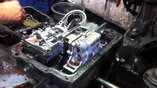 FMX Transmission inside look 1972 Mach 1 - Day 18 - Part 5