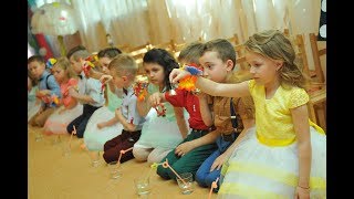 "Оркестр води"(орф-педагогика) ідея Інни Борисенко.
