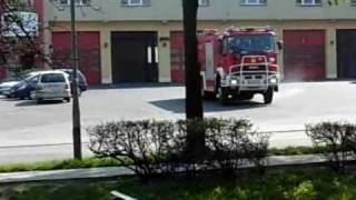 Wyjazd alarmowy JRG 1 Zielona Góra - GCBA 8/44 Iveco Eurotrakker i samochód dowodzenia Fiat Sedici