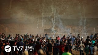 Gazan Palestinians resume violent protests along border with Israel - TV7 Israel News 10.09.18