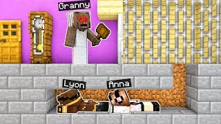 FUGA DALLA CASA DI MIA NONNA! Granny su MINECRAFT