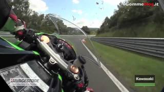 Kawasaki Ninja ZX-10R 2011 Record Nürburgring 7'50 on board camera